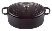 Schwarzer ovaler Bräter von Le Creuset, 35 cm, aus seitlicher Perspektive