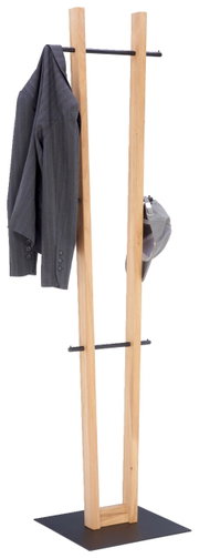 Moderne houten kledingstandaard met een zwarte metalen voet, afgebeeld van voren, met een colbert en een pet eroverheen.