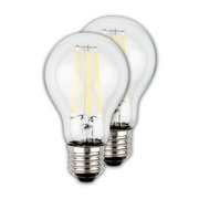 Zwei LED-Leuchtmittel E27 im Vordergrund, frontal betrachtet