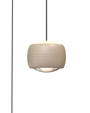 Moderne LED-Pendelleuchte in Beige, seitliche Perspektive