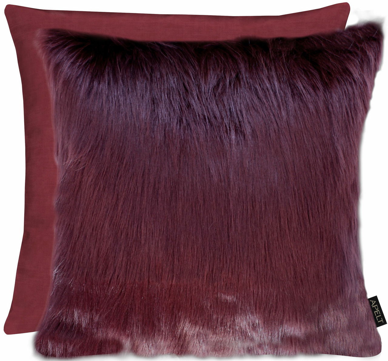 Wendekissenhülle 46x46 cm in Bordeaux mit einer Seite aus weichem Kunstfell und einer glatten Rückseite, Vorderansicht