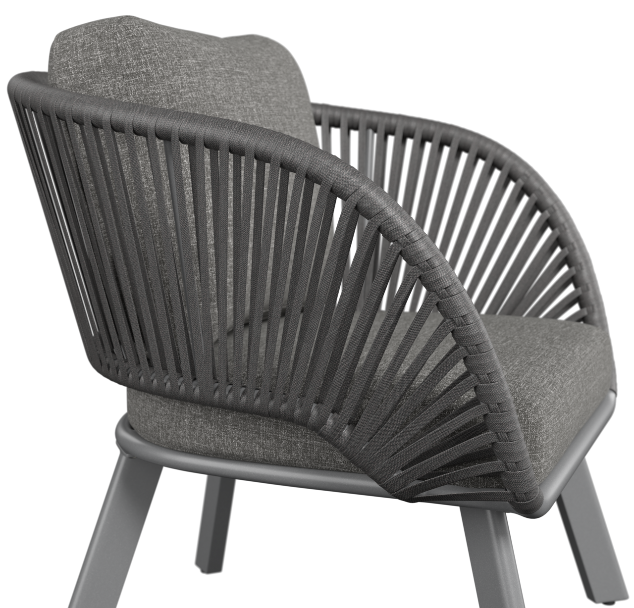 Moderner Loungesessel mit grauem Stoffbezug und geflochtenen Armlehnen, seitliche Perspektive