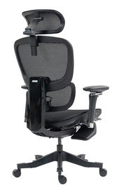 Rückansicht eines ergonomischen Drehstuhls mit Netzrückenlehne und verstellbarer Kopfstütze