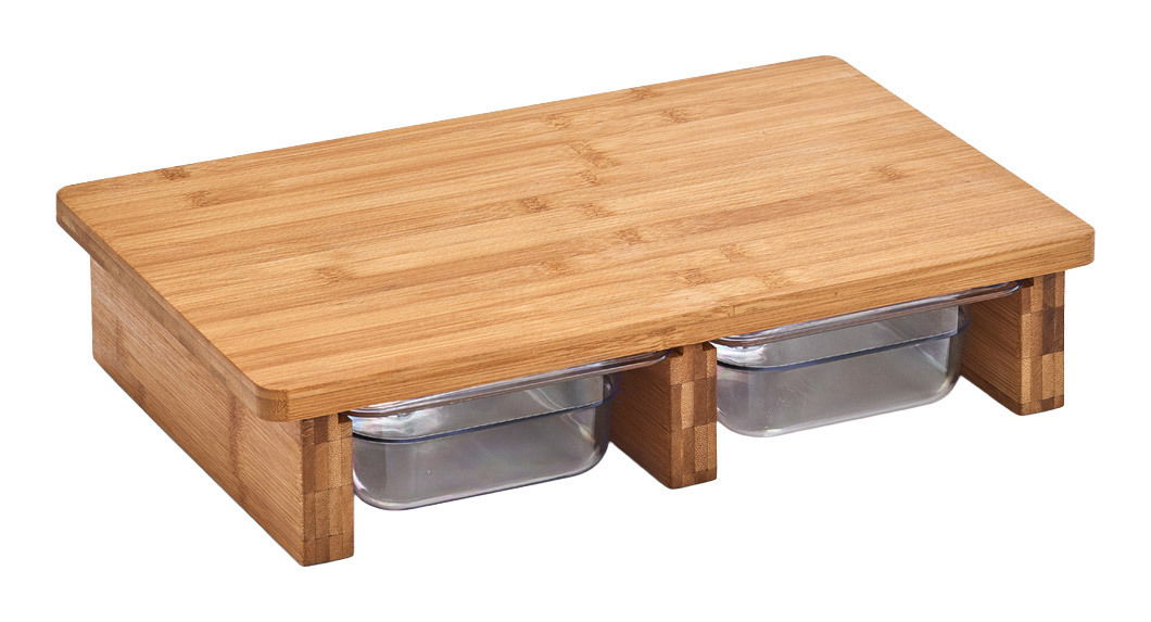 Schneidebrett aus Holz mit zwei herausziehbaren Auffangschalen, seitliche Perspektive