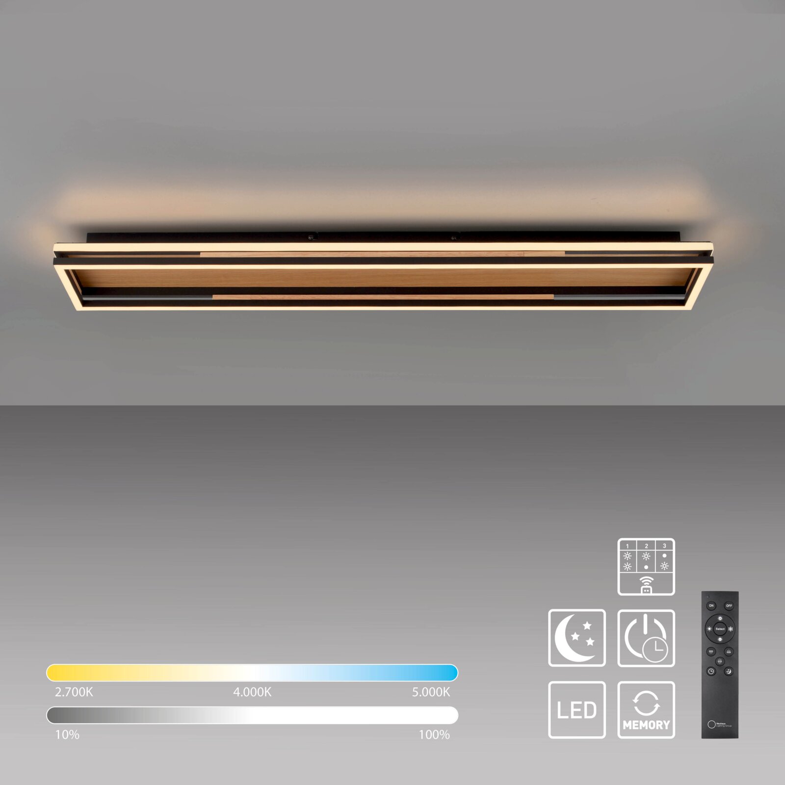 Moderne rechteckige LED-Deckenleuchte in Schwarz mit Holzoptik-Elementen und warmweißer Lichtaura, Ansicht von unten (Untersicht) an der Decke montiert; Fernbedienung mit Dimmer- und Farbtemperatursteuerung (2700–5000 K), Nachtlicht, Timer und Memory-Funk