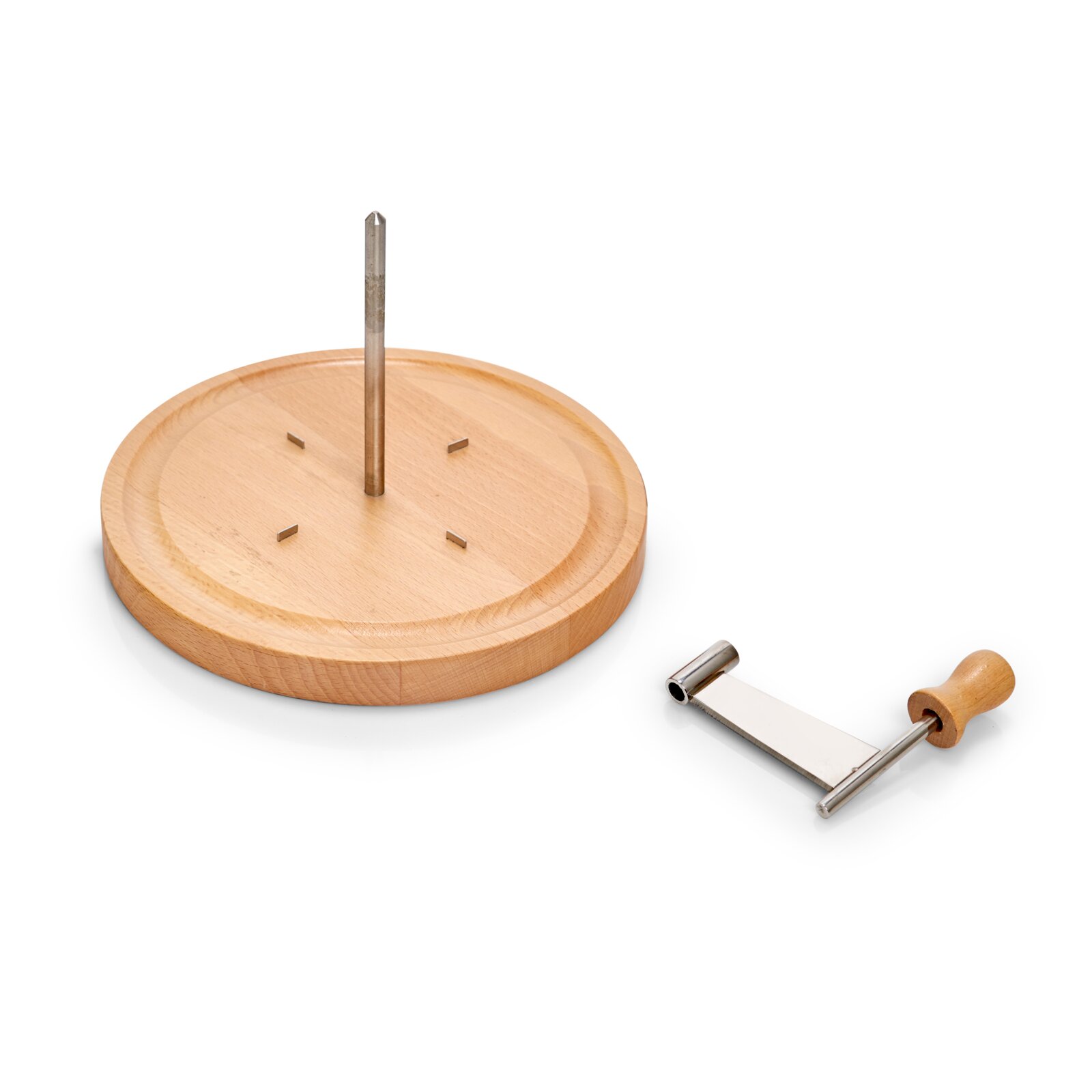 Zeller Present Käseschneide-Set Käse-Schneide-Set aus Holz und Metall, bestehend aus einer runden Basis mit Metallstab und einem separaten Schneidewerkzeug mit Holzgriff, aus der Vogelperspektive.