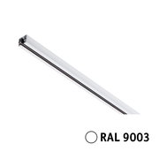 Weiße Schiene mit RAL 9003, diagonale Perspektive