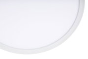 Close-up van een ronde led-plafondlamp vanuit zijaanzicht