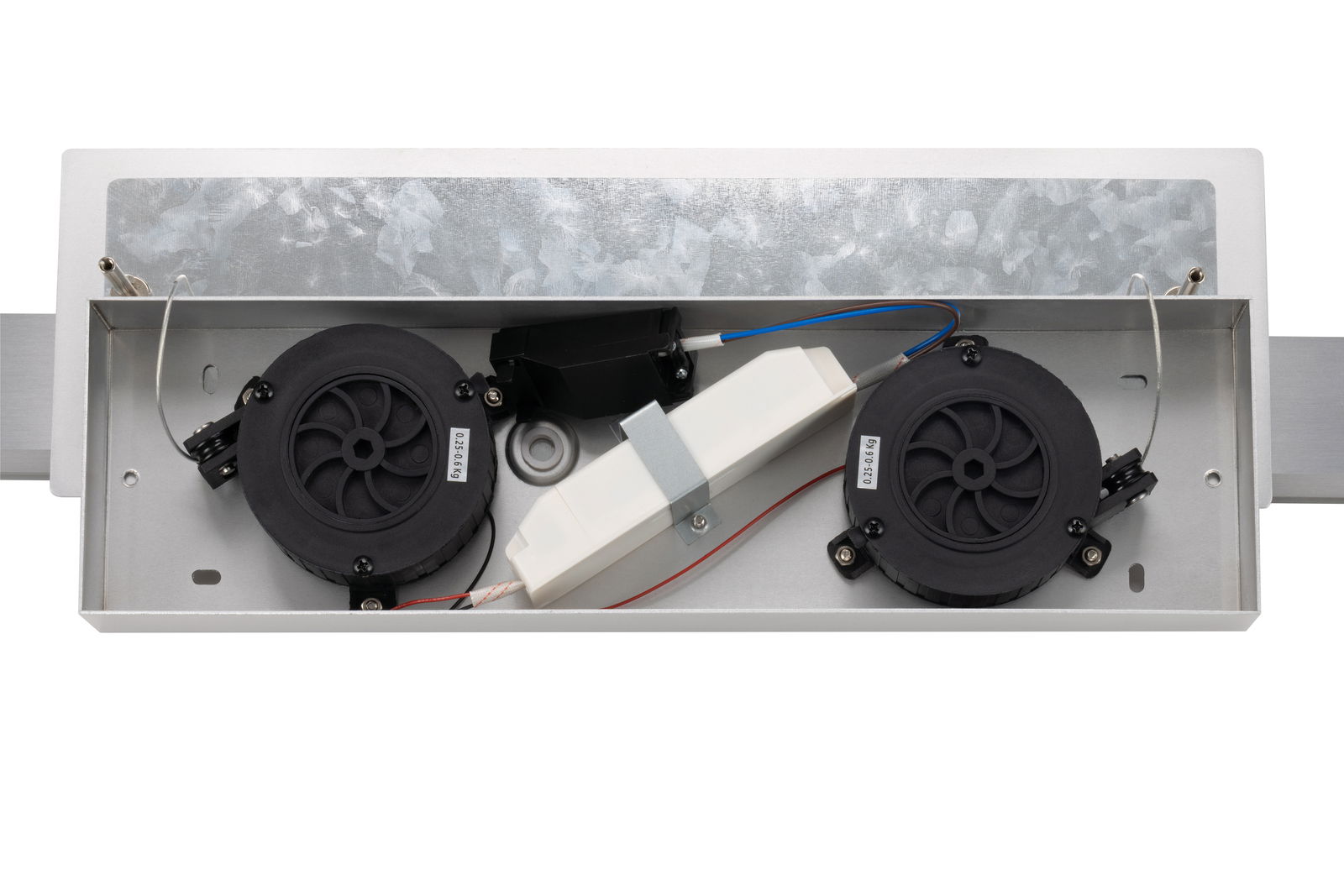 Innenansicht einer LED-Hängeleuchte von oben mit sichtbaren Komponenten und Verkabelung.