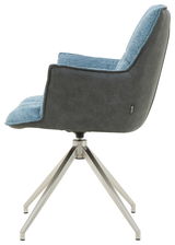 Moderner Sessel Novel OSAKA 2.0 in Seitenansicht mit blauem Stoffbezug und grauer Rückseite auf einem Metallgestell.