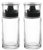 Zwei transparente Essig- und Ölflaschen Cucina mit schwarzem Verschluss, Vorderansicht