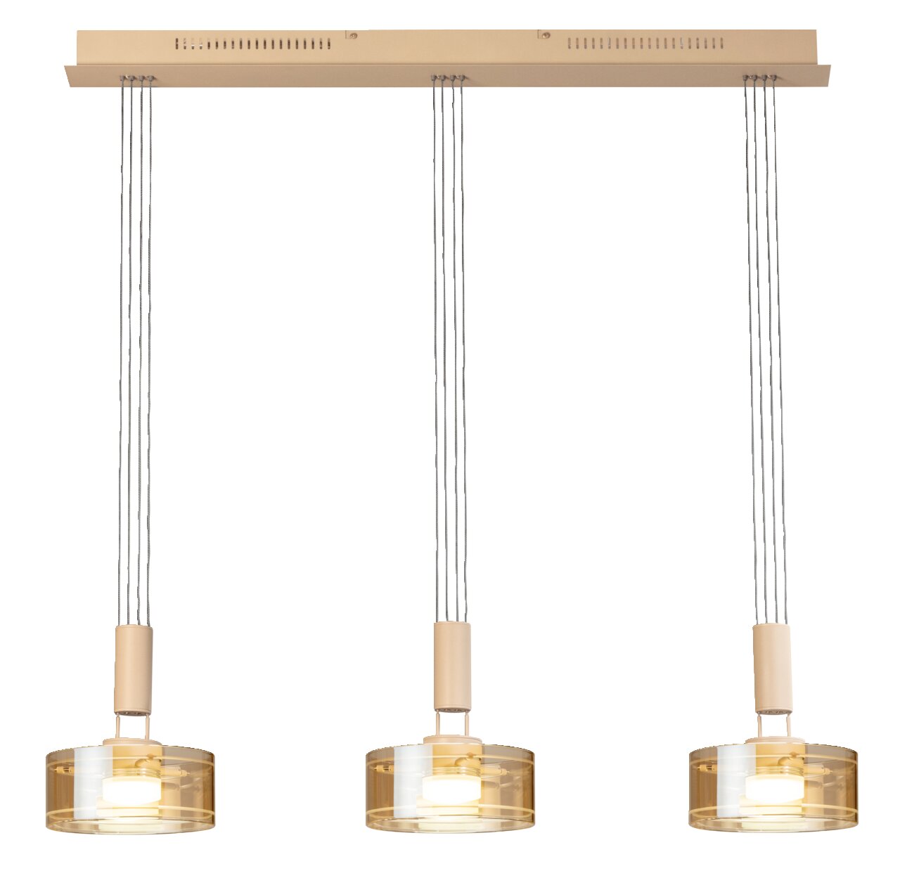 Dreiflammige Pendelleuchte mit drei zylindrischen, amberfarbenen Glasschirmen an Kabelaufhängung und länglicher Deckenleiste, Frontansicht