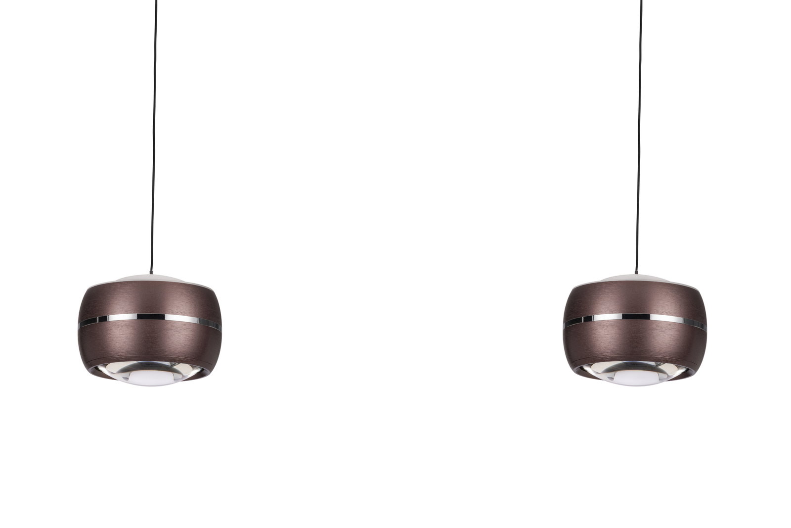 Zwei moderne LED-Hängeleuchten in brauner Metalloptik, von vorne betrachtet, mit schwarzem Kabel.