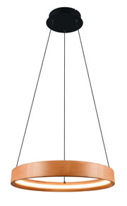 Moderne hanglamp van hout in de vorm van een ring, gezien van onderaf, met een zwarte plafondbevestiging en dunne kabels.