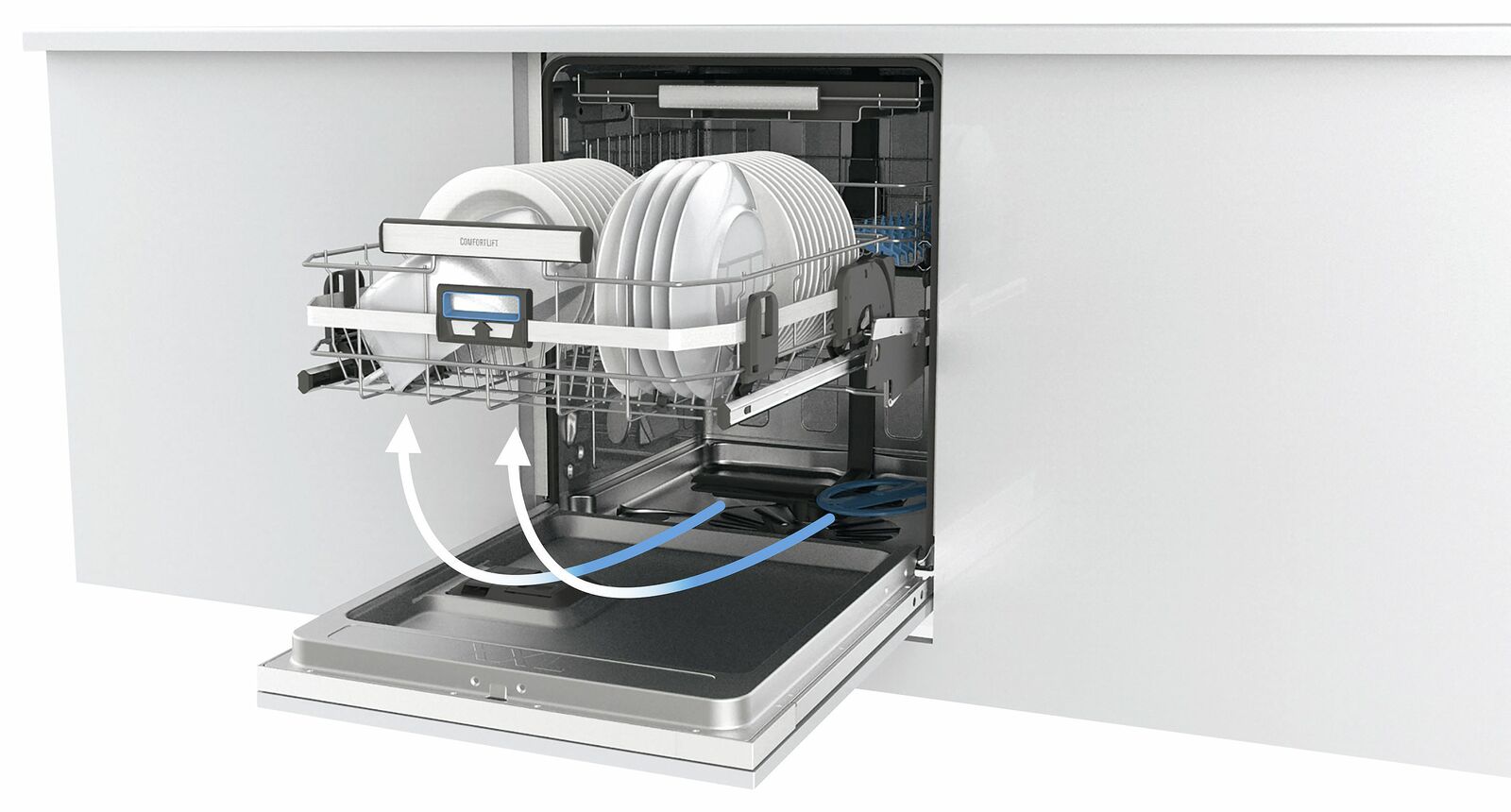 Offener Einbaugeschirrspüler mit herausgezogenem oberen Korb, gefüllt mit Geschirr, aus der Perspektive von vorne rechts.