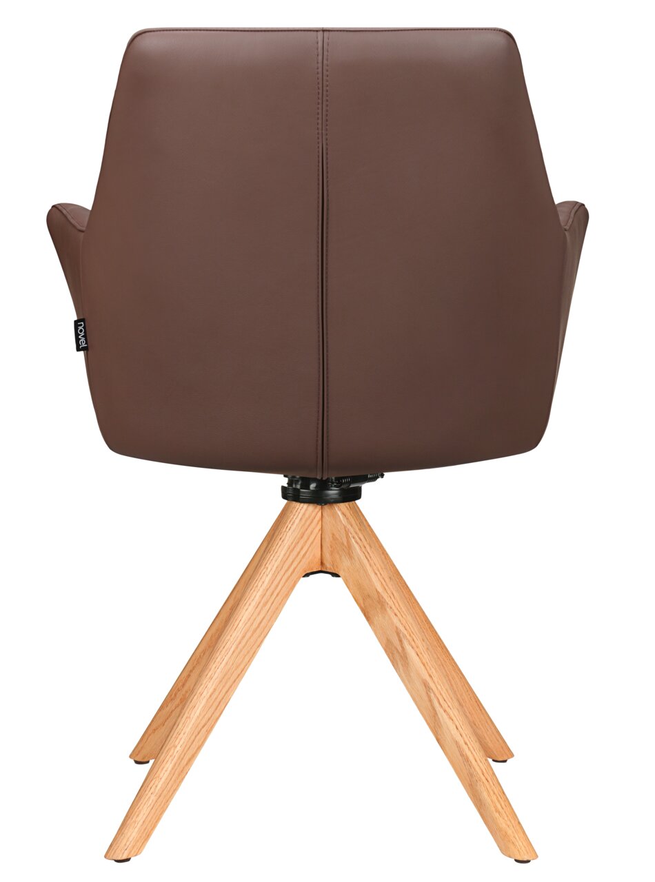 Rückansicht eines braunen Armlehnstuhls mit Holzbeinen
