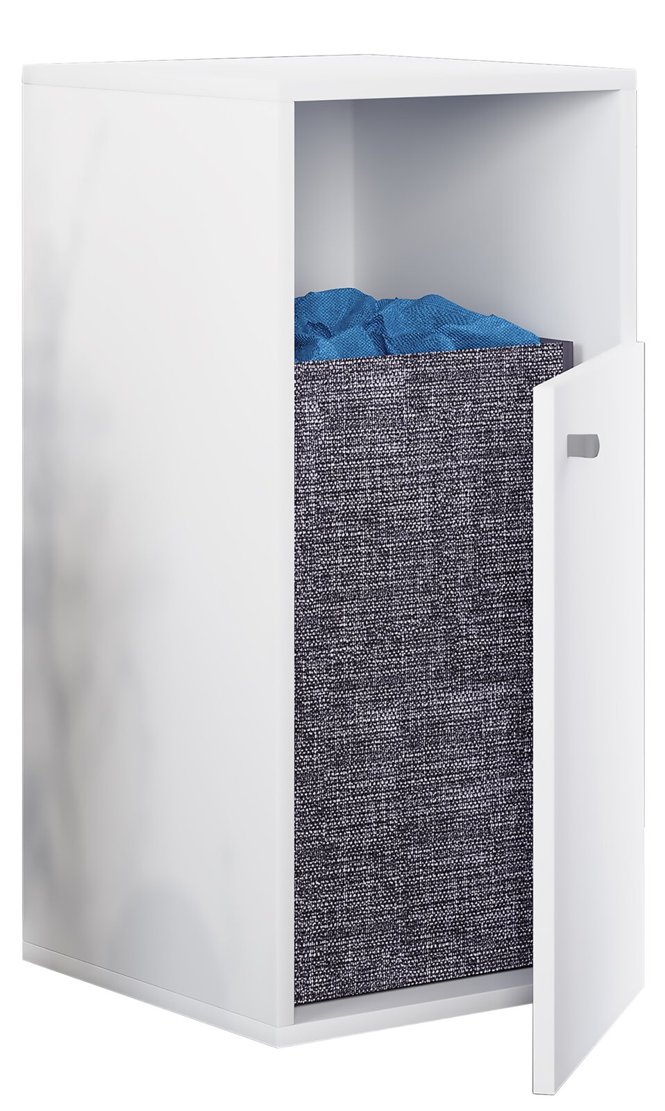 Weißer Wäschekipper/Badschrank mit geöffneter Tür und grauem Stoff-Wäschesack, schräg von vorn (3/4-Ansicht) fotografiert.