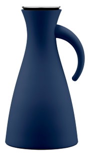Isolierkanne 1,0 l in Navy Blue, seitliche Ansicht mit elegantem, geschwungenem Griff und modernem Design.