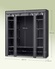 Schwarzer Stoff-Kleiderschrank mit Reißverschluss, Kleiderstange und seitlichen Ablagefächern, Maße ca. 150 x 45 x 175 cm, Ansicht von vorne in leichter Schrägperspektive.
