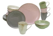 Keramik-Geschirrset im gesprenkelten Stoneware-Look mit Tellern, Schalen und Tassen in Pastellfarben (Rosa, Grün, Grau) vor weißem Hintergrund, frontal in leichter Draufsicht