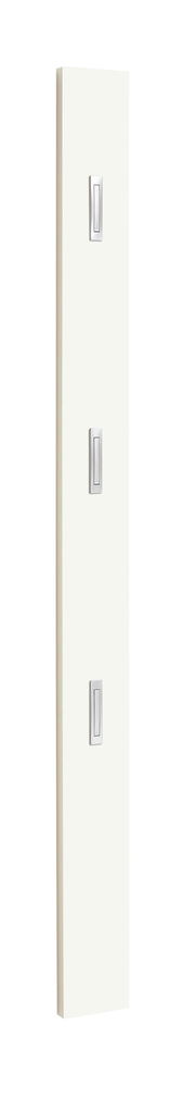 Weiße Garderobenleiste mit drei Haken, seitliche Perspektive