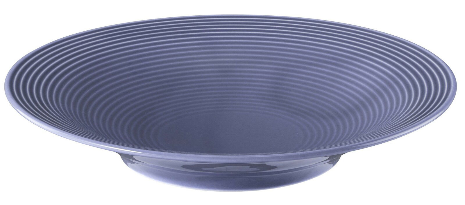 Runder Suppenteller mit einem Durchmesser von 22,5 cm in blauer Farbe, mit feinen konzentrischen Rillen, seitliche Perspektive.