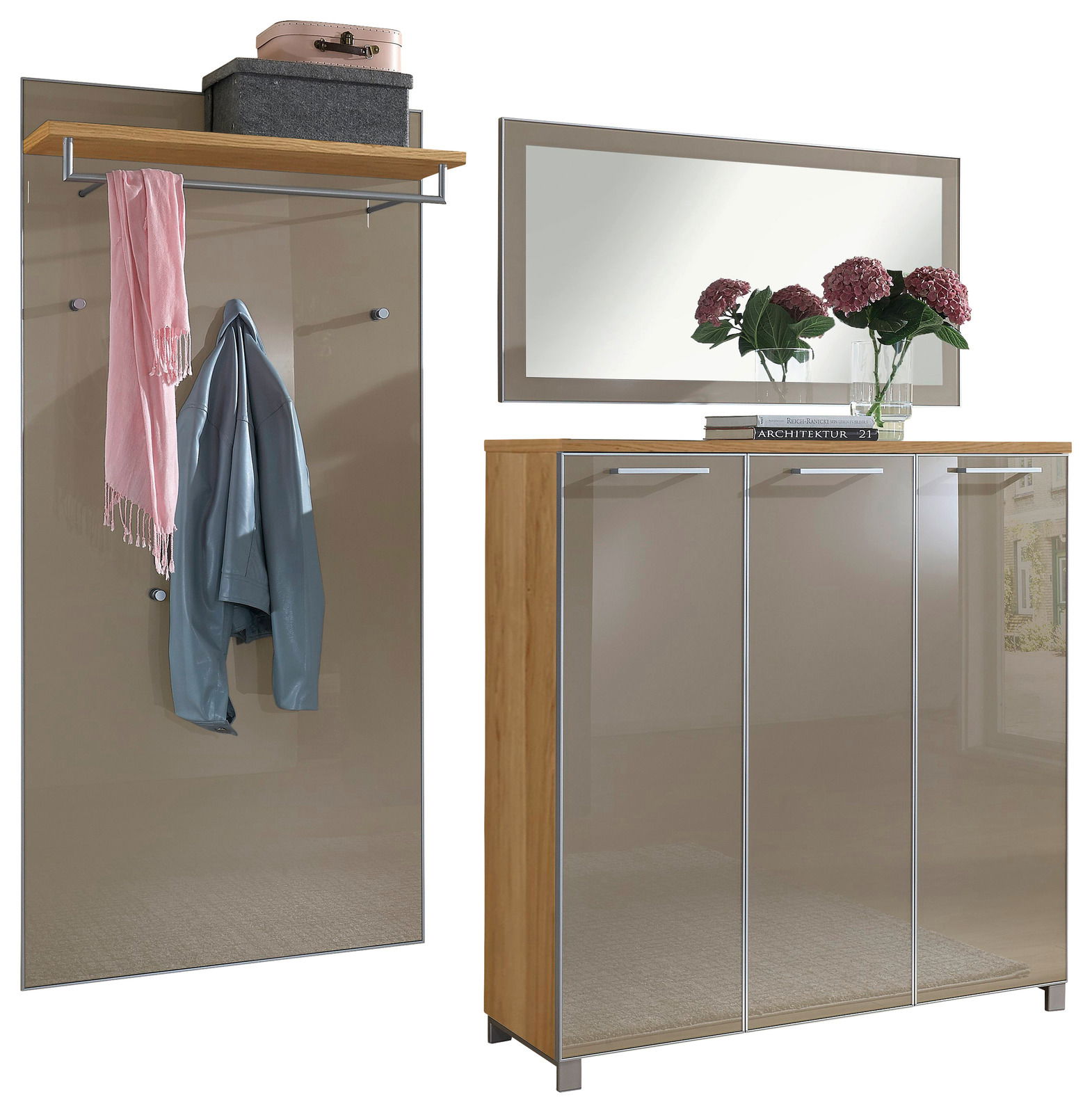 VOSS Garderoben-Set 3-tlg. SANTINA Garderoben-Set 3-tlg. mit Spiegel, bestehend aus einer Wandgarderobe mit Ablage und Haken, sowie einem Schuhschrank mit drei Türen. Perspektive: Frontalansicht.