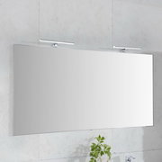 Großer rechteckiger Wandspiegel mit zwei integrierten LED-Leuchten, frontal betrachtet.