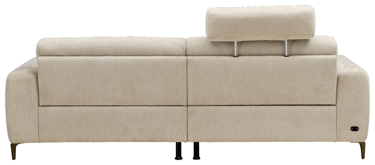 Rückansicht des beigen Ecksofas ROSALY mit verstellbarer Kopfstütze und modernen Metallfüßen.