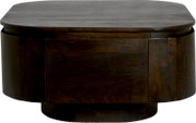 Dunkelbraunes Holz-Sideboard mit abgerundeten Seiten, grifflosen Fronten und breitem Sockel, frontal aus leicht erhöhter Perspektive auf weißem Hintergrund