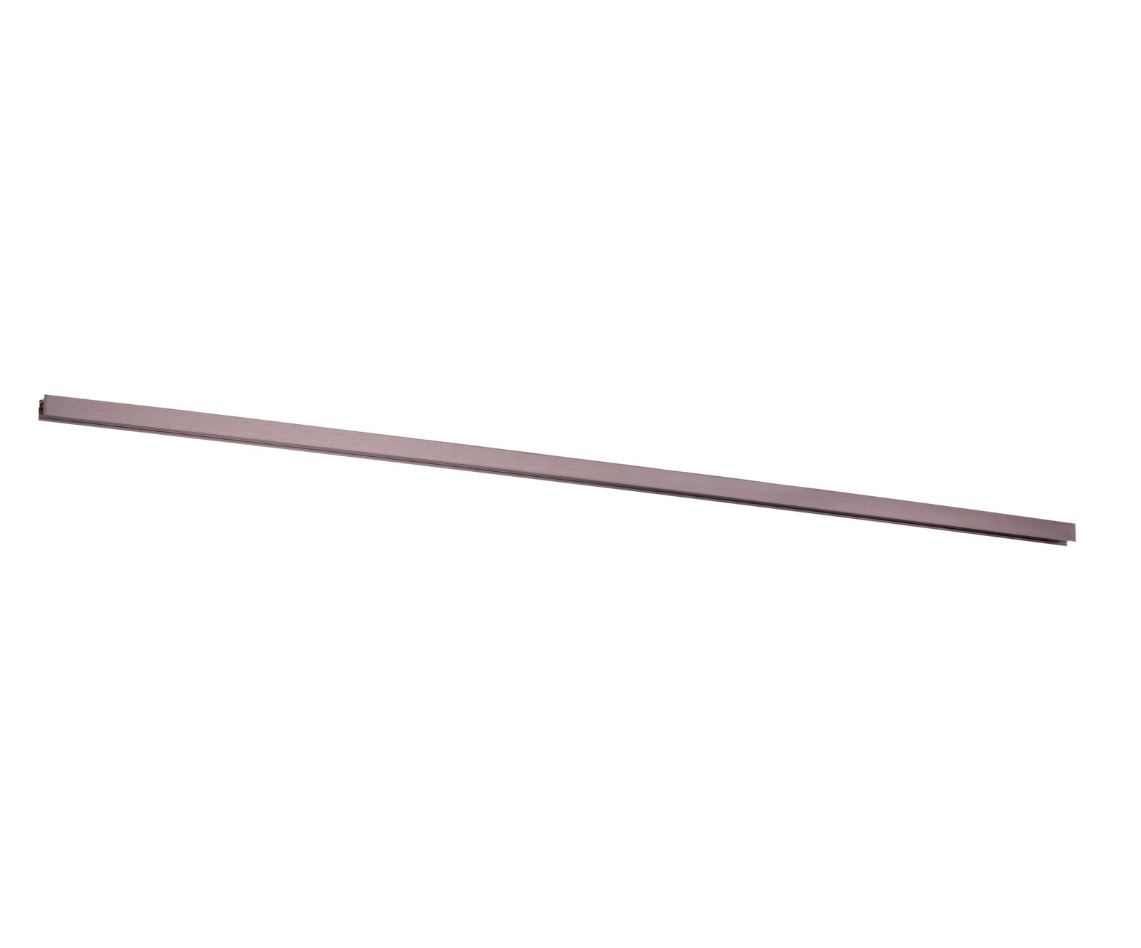 Lange smalle metalen strip/rail in grijs op witte achtergrond, schuin in beeld vanuit een licht bovenaanzicht (3/4-perspectief)