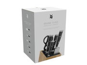 Verpackung eines Messerblocks aus Bambus mit mehreren Messern und einer Schere, seitliche Perspektive