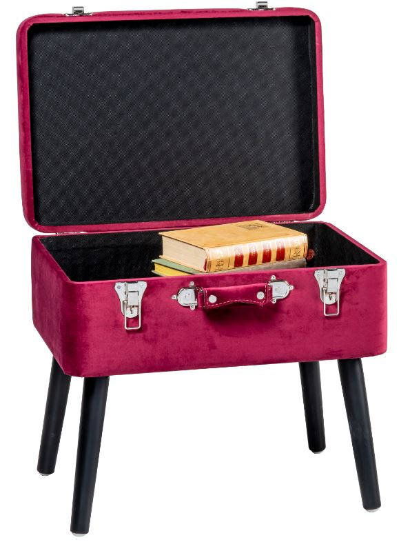 Kofferhocker in Rot mit geöffnetem Deckel, gefüllt mit Büchern, auf schwarzen Beinen, seitliche Perspektive