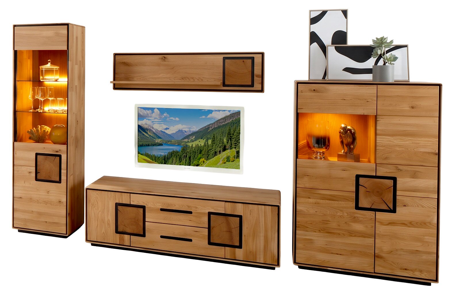 Landscape Wandcombinatie BRIXEN Wohnwand aus massivem Holz im modernen Design mit Vitrine und warm beleuchtetem Glasfach, Lowboard und Highboard mit schwarzen Akzenten, freigestellt in frontaler Perspektive