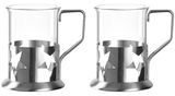 Zwei Teegläser mit Sternendesign und Metallhalterung, seitliche Perspektive