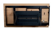 De onderkant van een houten eettafel met een zwart metalen frame, gezien van onderaf