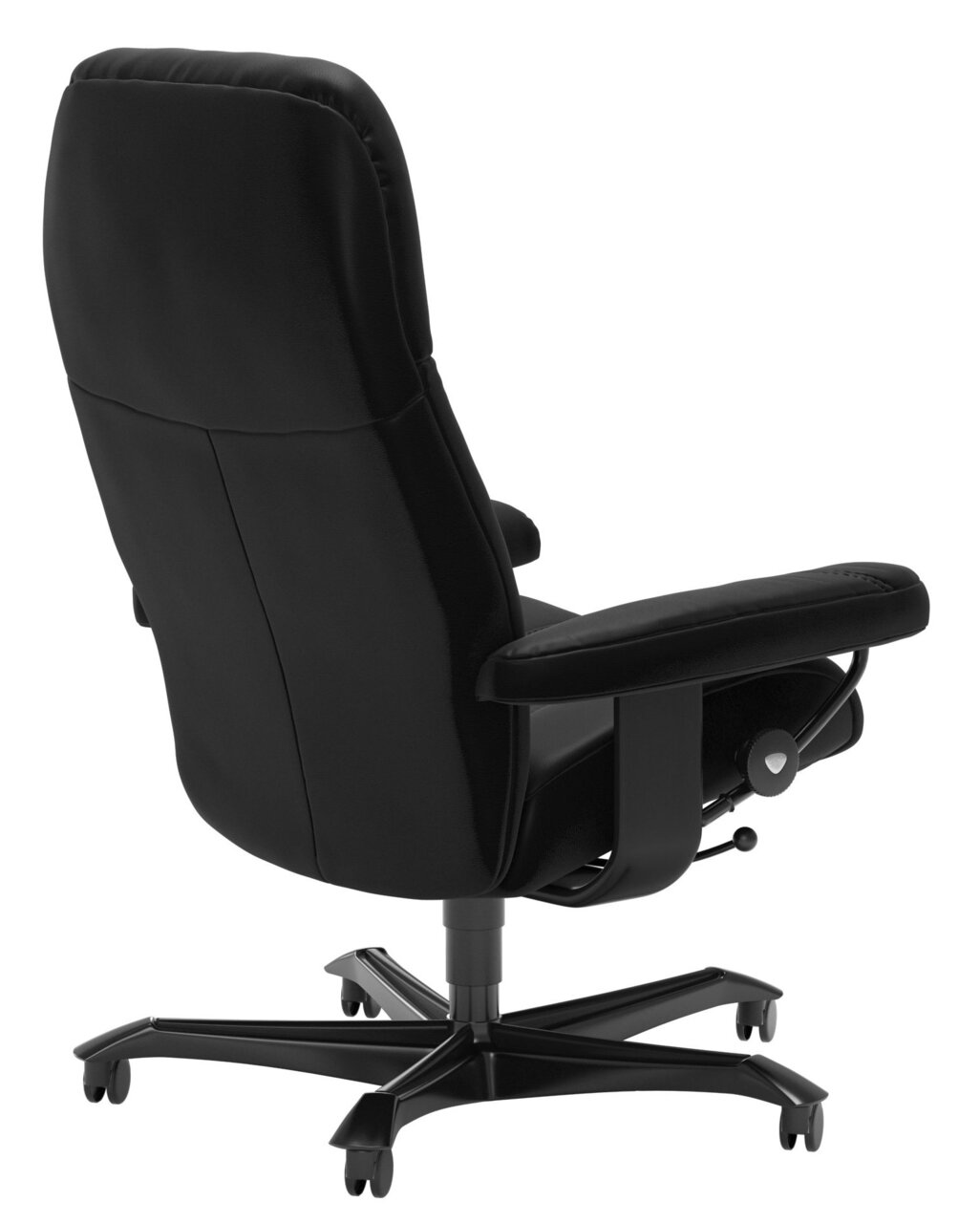 Rückansicht eines schwarzen Stressless Chefsessels OFFICE CONSUL mit Rollen und verstellbaren Armlehnen.