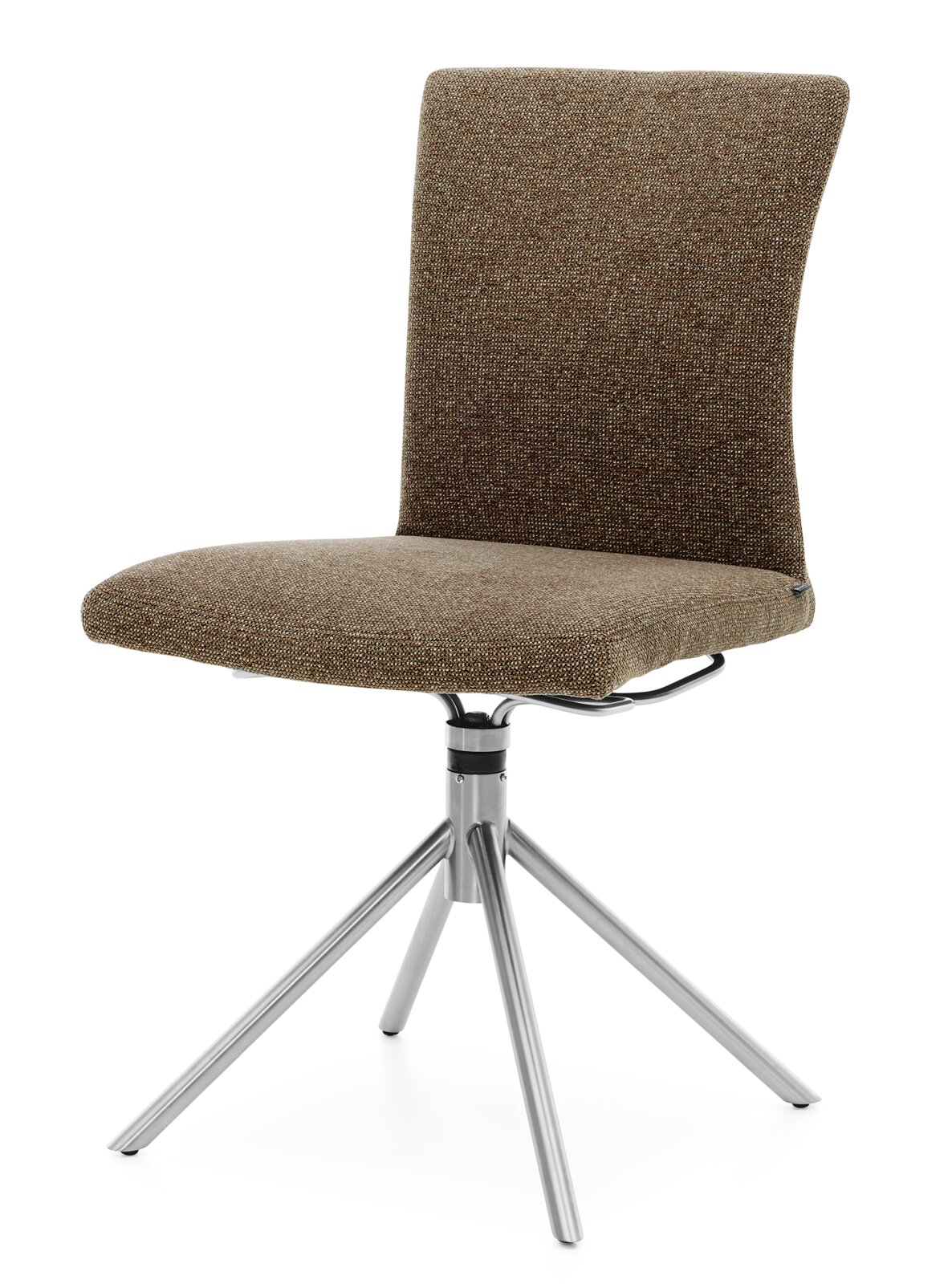 Moderner Stuhl mit braunem Stoffbezug und silbernem Metallgestell, seitliche Perspektive