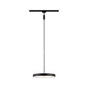 Schwarzes Schienenpendel Hildor, seitliche Perspektive, modernes Design, runde Form, hängend an einem dünnen Kabel.