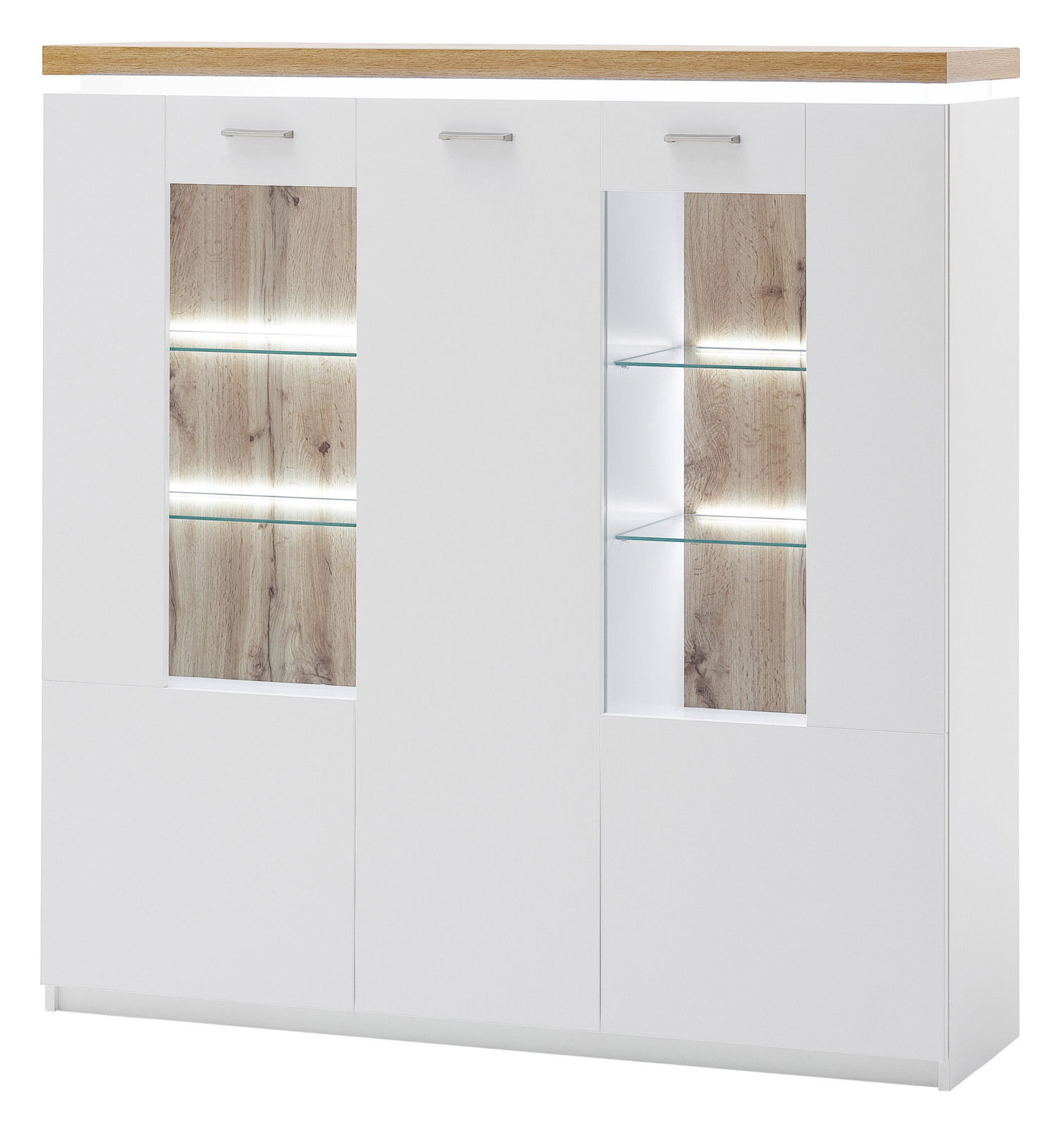 Frontansicht eines modernen XL-Highboards mit weißem Korpus, Holzakzenten und Glaseinsätzen mit Beleuchtung.