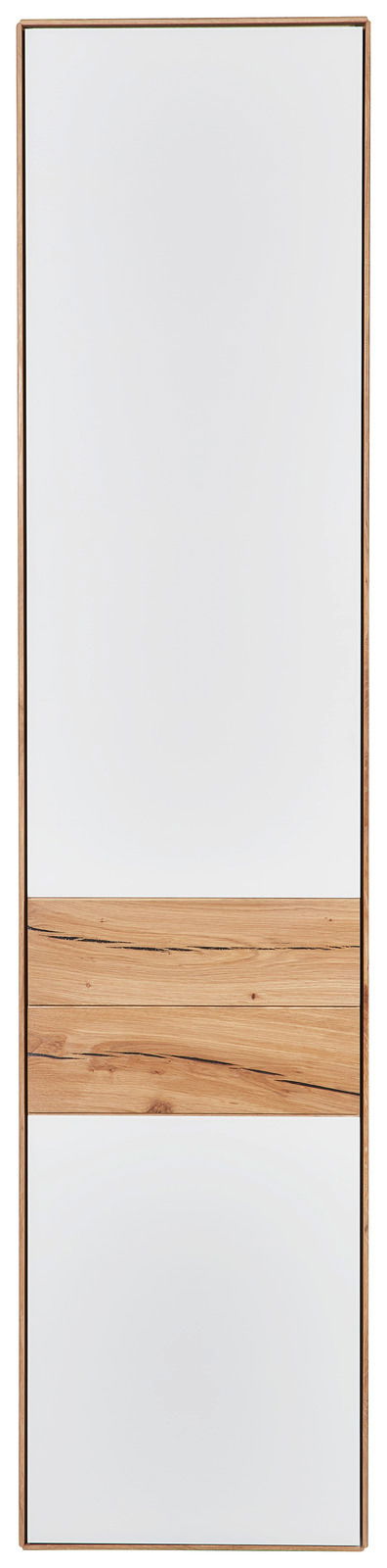 Frontale Ansicht eines modernen Stauraumelements mit weißer Oberfläche und einem dekorativen Holzeinsatz in der Mitte.