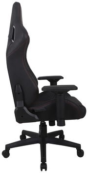 Seitliche Ansicht eines Gaming Stuhls mit ergonomischem Design, schwarzem Bezug und roten Nähten.