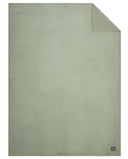 Grüne s.Oliver Kuschelsoft-Decke in Draufsicht mit umgeschlagener Ecke