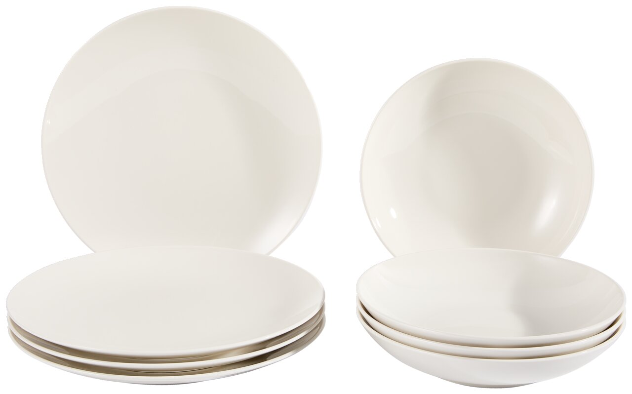 Weißes 8-teiliges Dinner-Set bestehend aus flachen und tiefen Tellern, seitliche Perspektive
