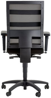 Rückansicht eines schwarzen Drehstuhls mit Netzrückenlehne und verstellbaren Armlehnen.