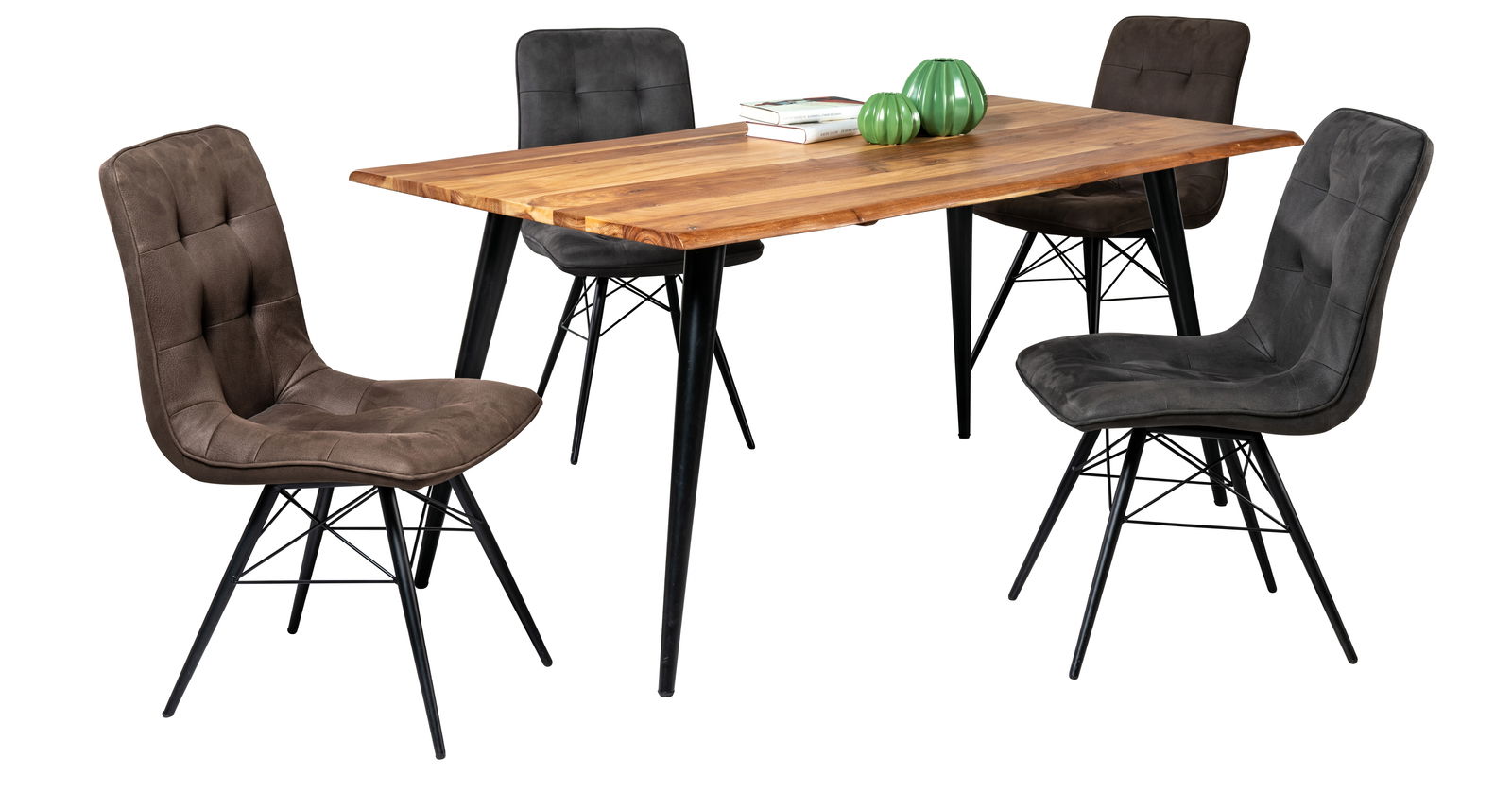 Moderner Esstisch mit Holzplatte und schwarzen Metallbeinen, umgeben von vier gepolsterten Stühlen in verschiedenen Brauntönen, seitliche Perspektive.