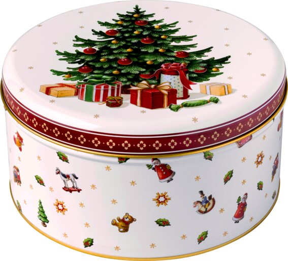 Runde Keksdose mit weihnachtlichem Design, zeigt einen geschmückten Weihnachtsbaum mit Geschenken auf dem Deckel und weihnachtliche Motive an den Seiten, aus seitlicher Perspektive.