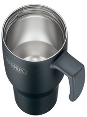 Zwarte Thermos-isoleerbeker met roestvrijstalen binnenzijde en stevige handgreep, schuin van boven gezien