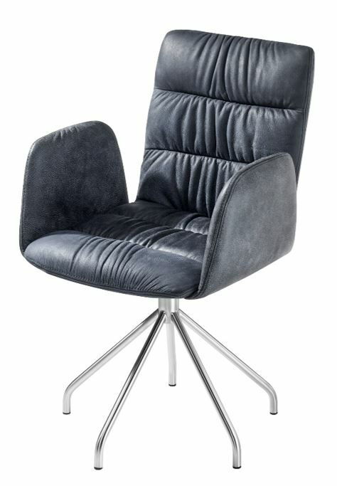 Moderner Sessel mit dunkelgrauem Stoffbezug und Metallbeinen, seitliche Perspektive