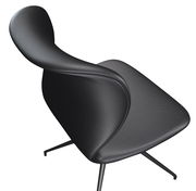 Moderner schwarzer Stuhl V-ROCK von Voglauer, Ansicht von oben mit geschwungener Rückenlehne und schlanken Metallbeinen.